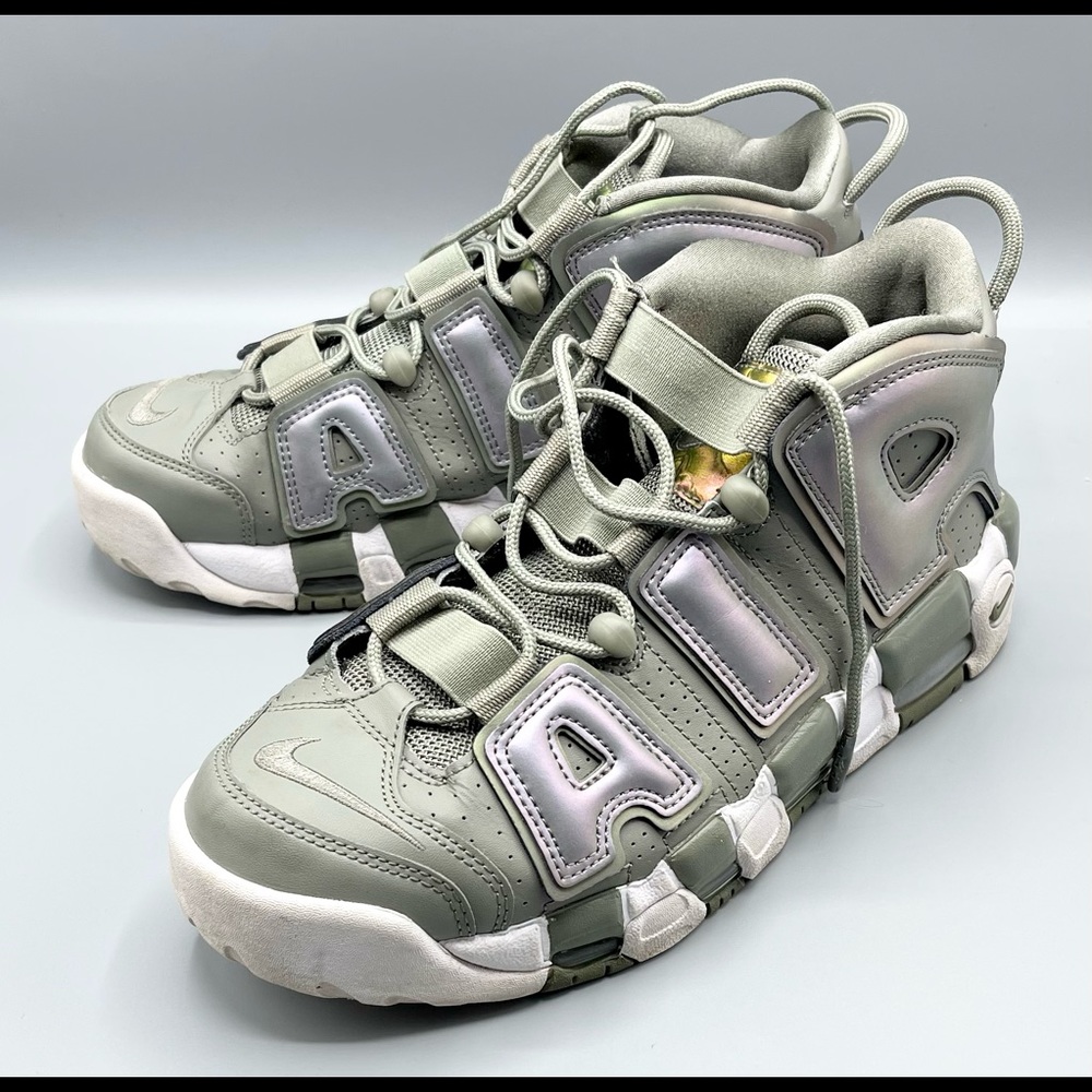 2017
Womens Air More Uptempo 'Shine'